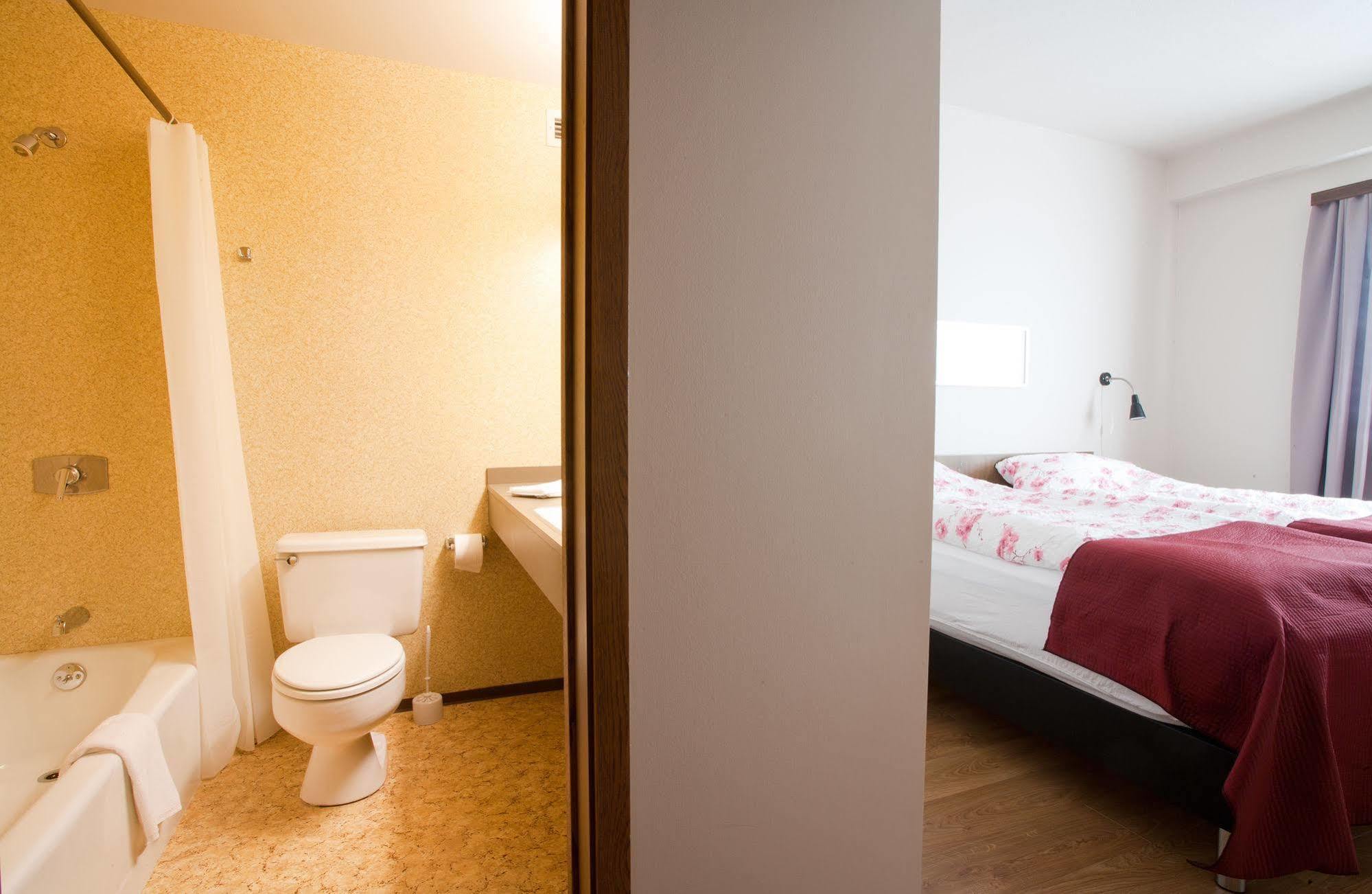 Airport Inn Keflavík Eksteriør billede